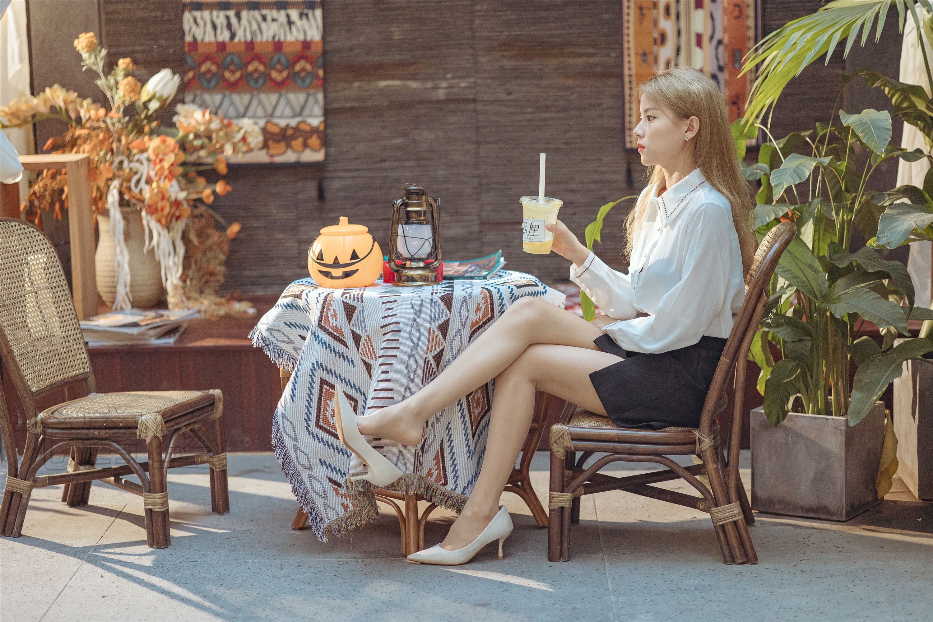 尤蜜丝 穿搭写真 NO.085